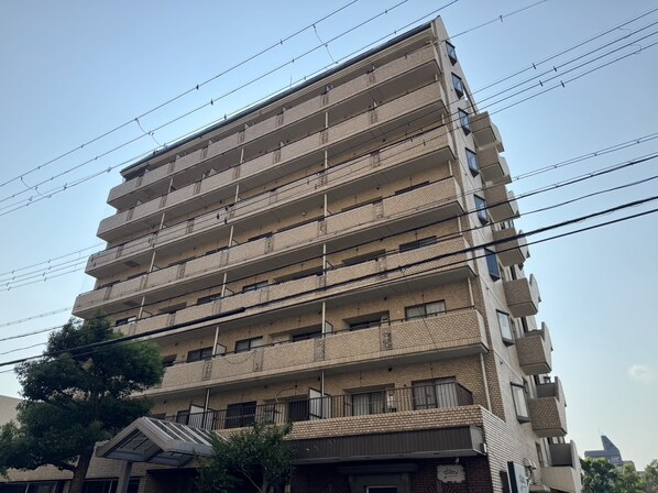 クリーンピア南大路時計台の物件外観写真